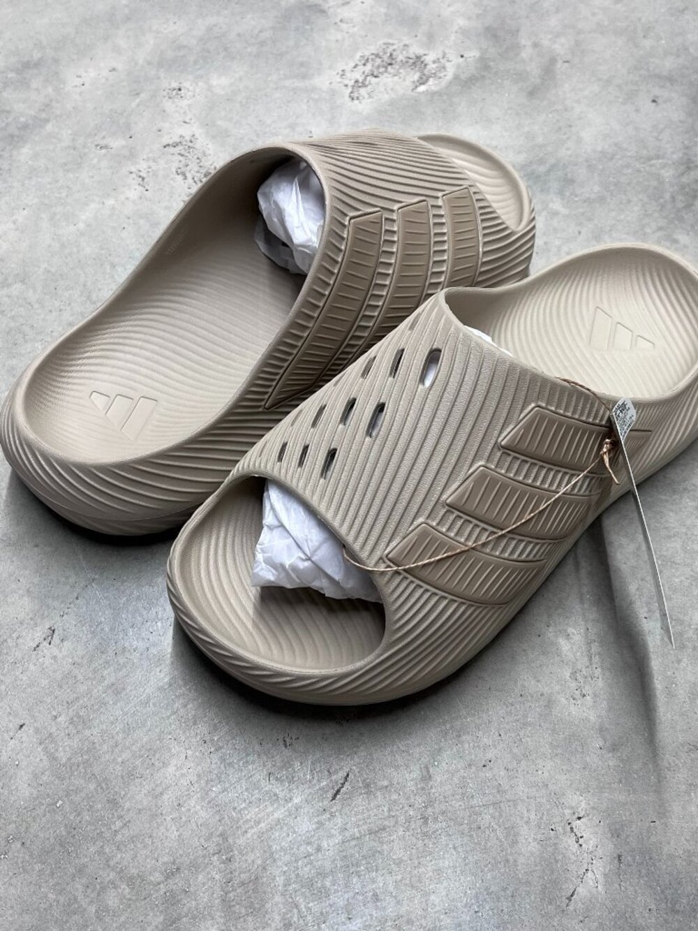 Adidas Purechill Slides Men's Khaki KI0061 - New